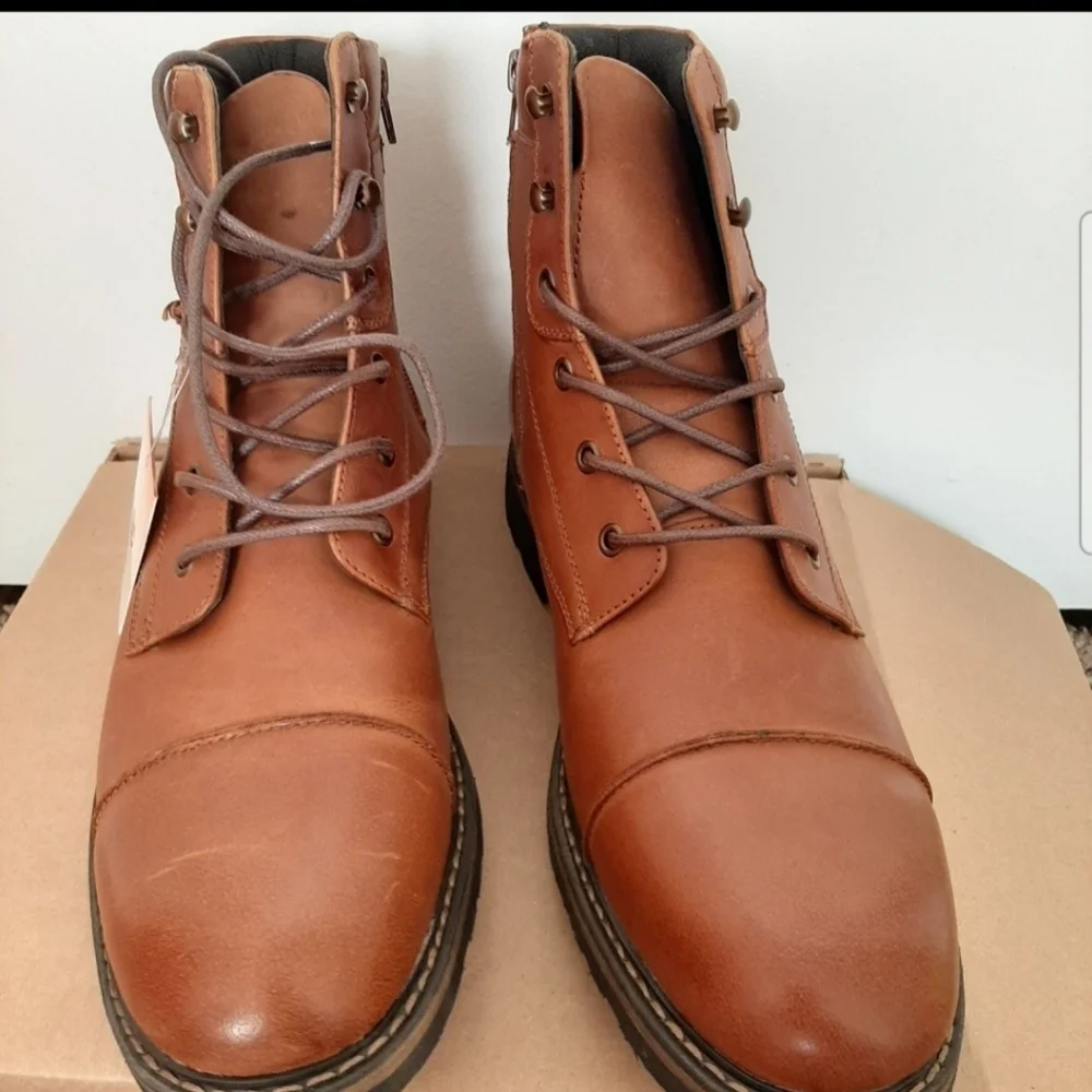 BP Mens Leather Derek Cap Toe Boots 12 (45 Eur) NEW